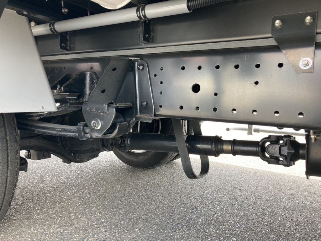 シャーシの状態です。|日野 デュトロ 2KG-XZU712M(2WD)の写真10