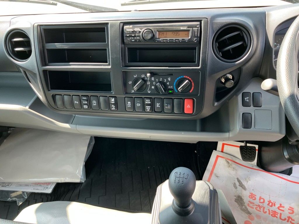 日野 デュトロ 2KG-XZU700X(2WD)の写真13