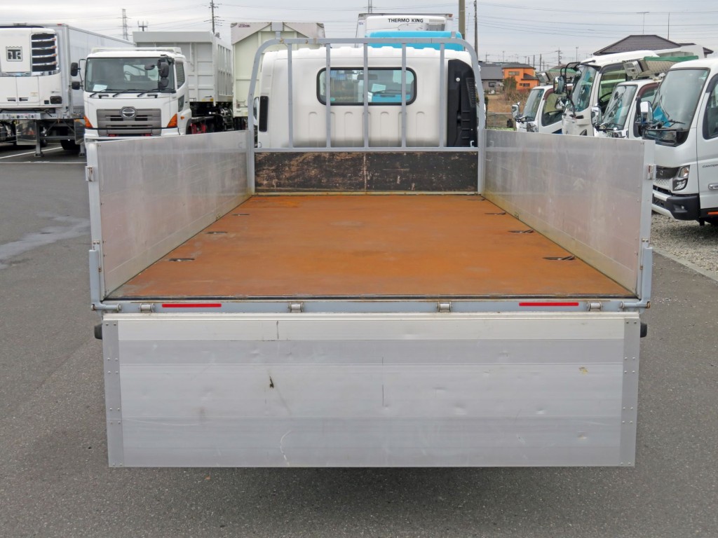 いすゞ エルフ TPG-NPR85YN(2WD)の写真8