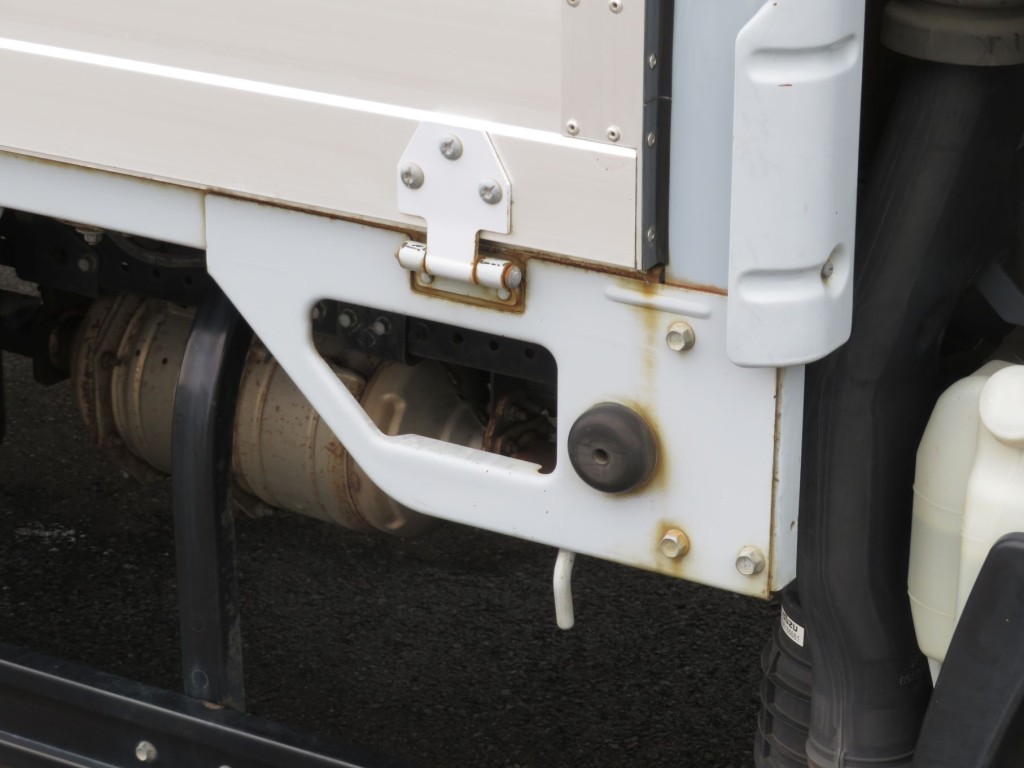 いすゞ エルフ TPG-NPR85YN(2WD)の写真31