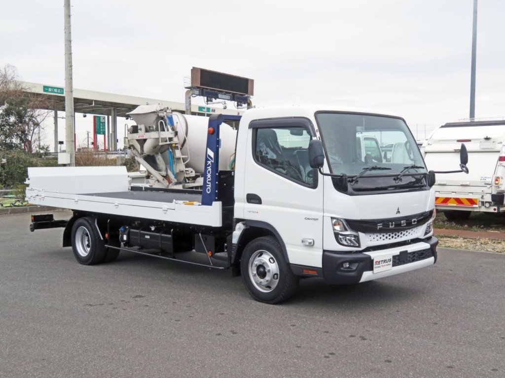 三菱 キャンター 2PG-FEB90(2WD)の写真2