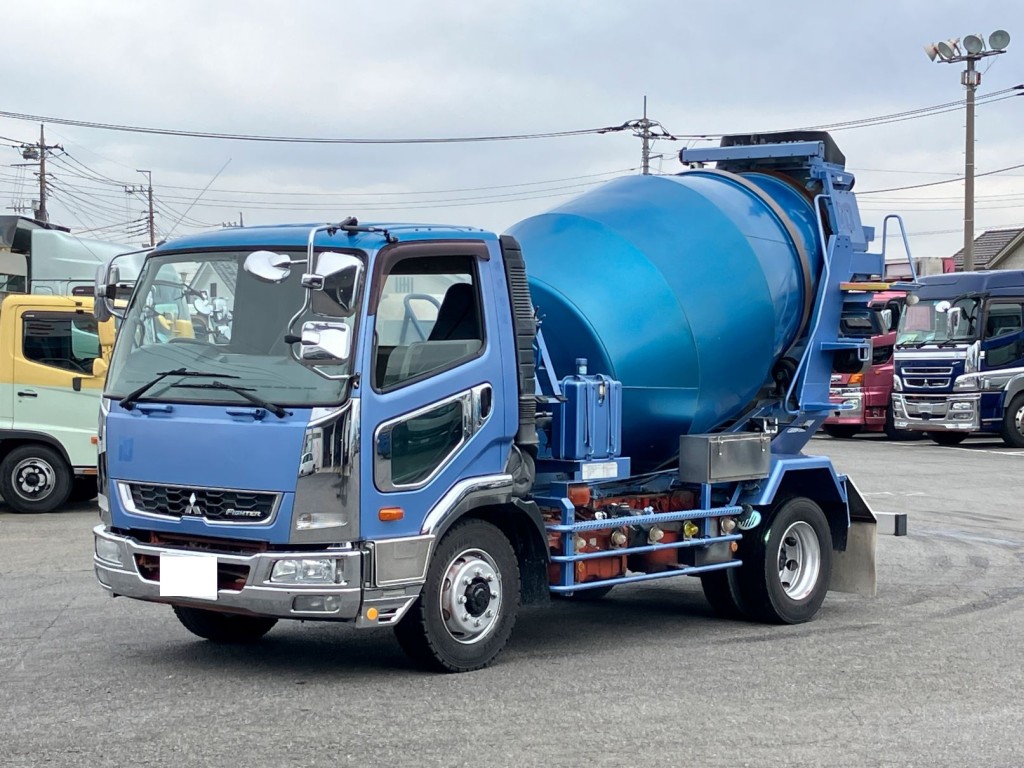 三菱 ファイター QKG-FK72FZの写真1