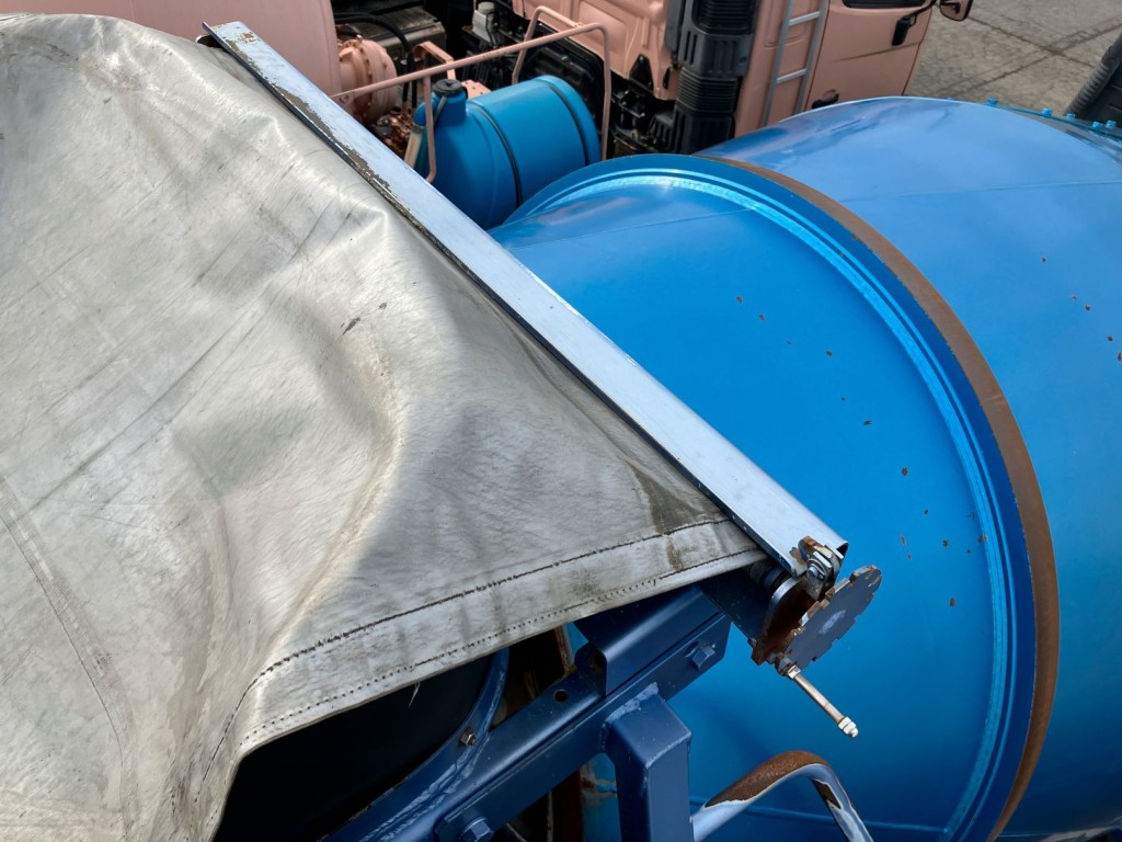 三菱 ファイター QKG-FK72FZの写真10