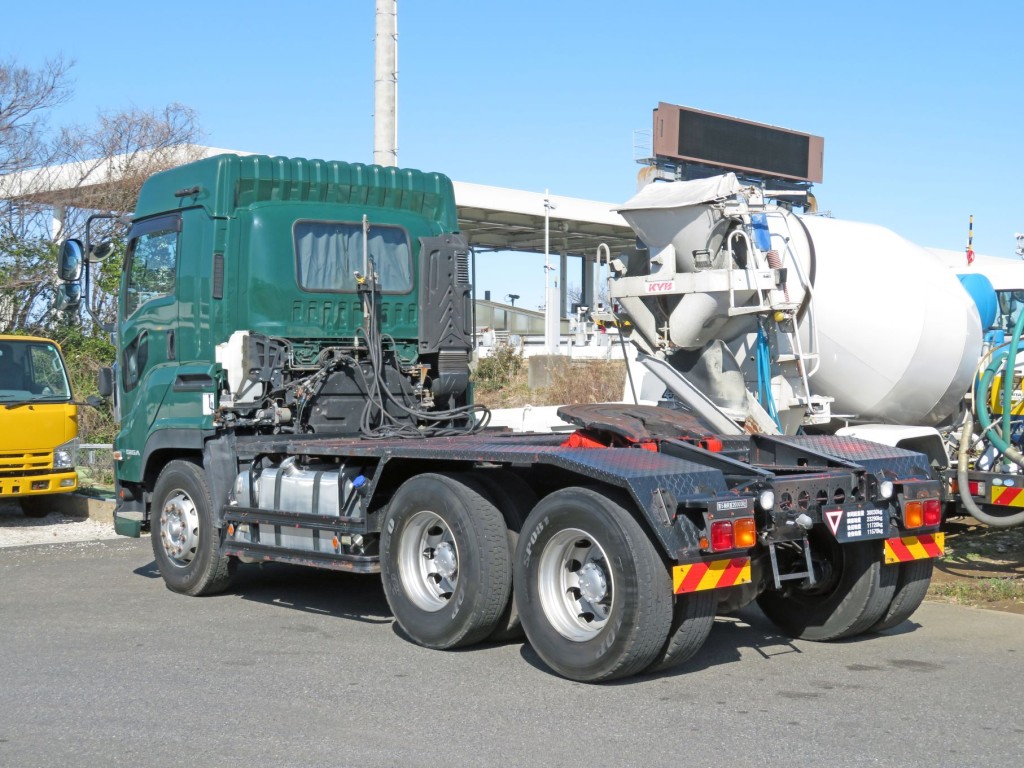 いすゞ ギガ QDG-EXZ52BJの写真3