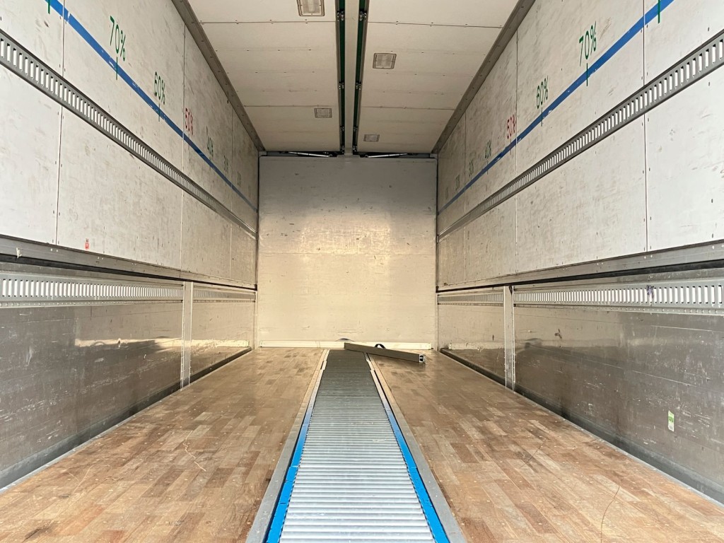 日野 プロフィア 2DG-FW1AHGの写真11