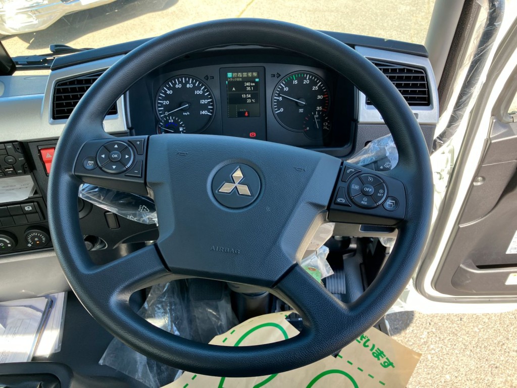 メーター周りの状態です。|三菱 ファイター 2KG-FK72F(2WD)の写真23