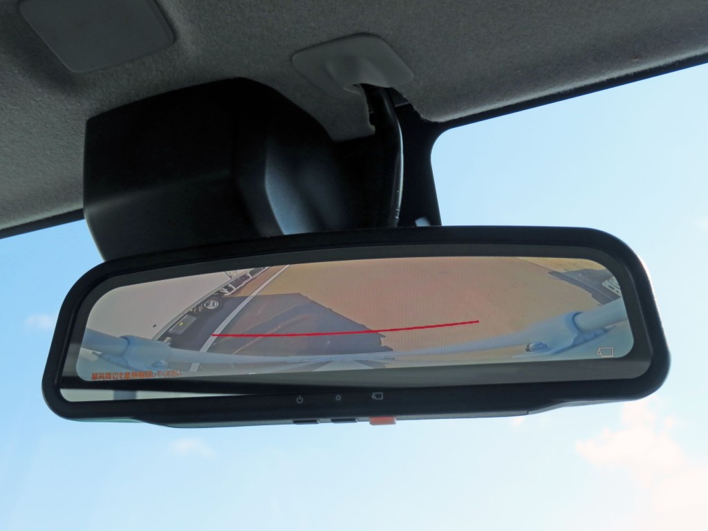 ミラー型液晶バックモニターです。|日野 デュトロ 2KG-XZU712M(2WD)の写真10