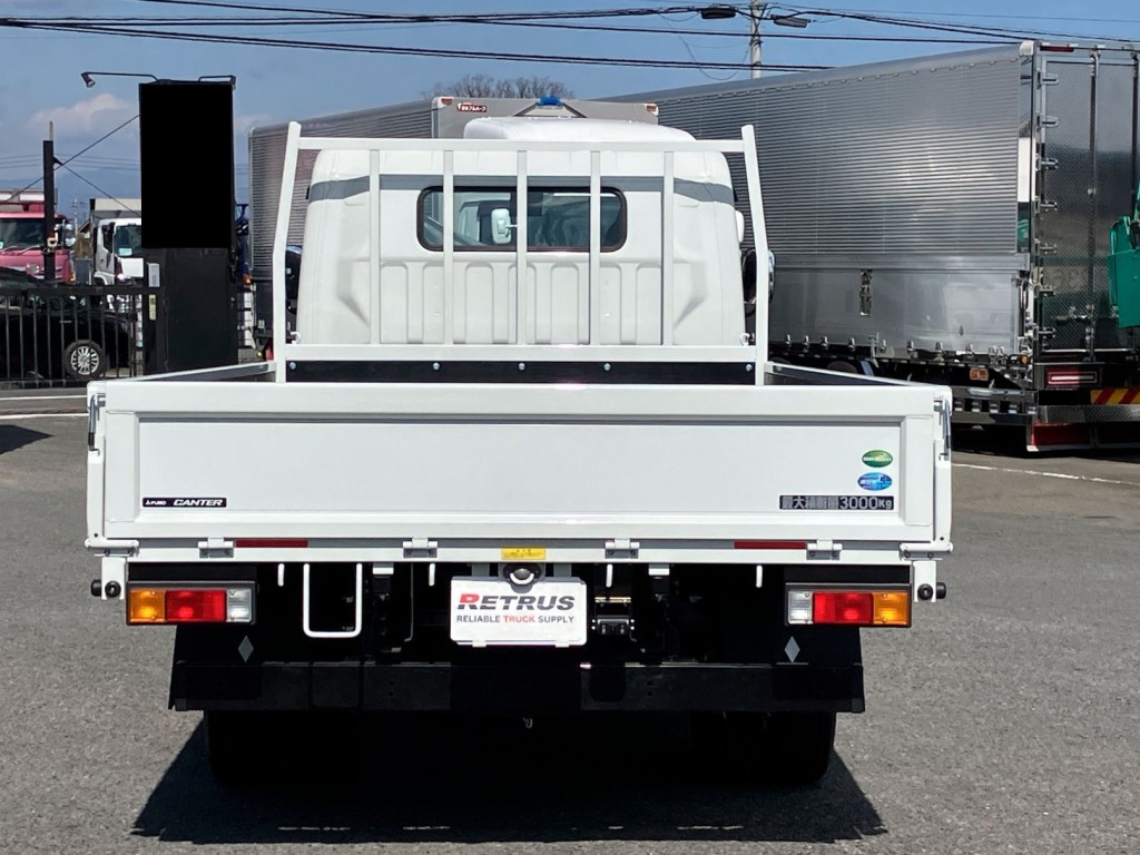 リヤ周りの状態です。|三菱 キャンター 2RG-FEB50(2WD)の写真7