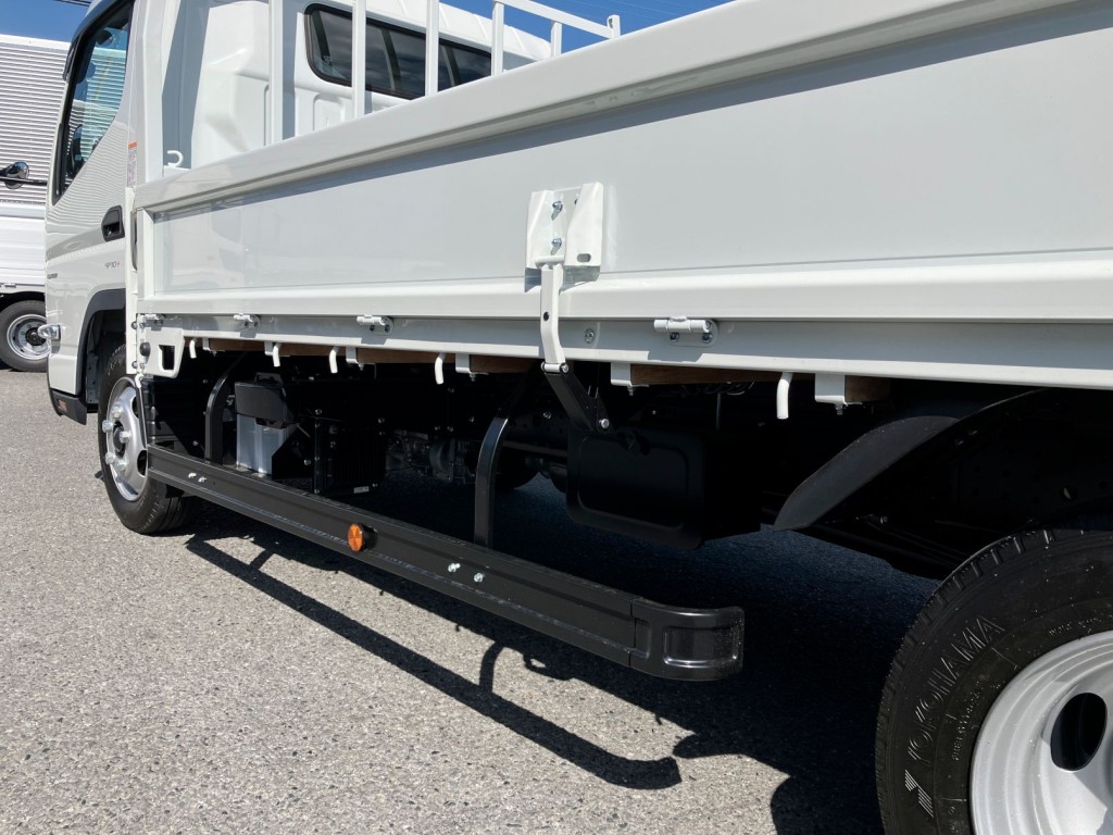 セイコーラック付きです。|三菱 キャンター 2RG-FEB50(2WD)の写真11