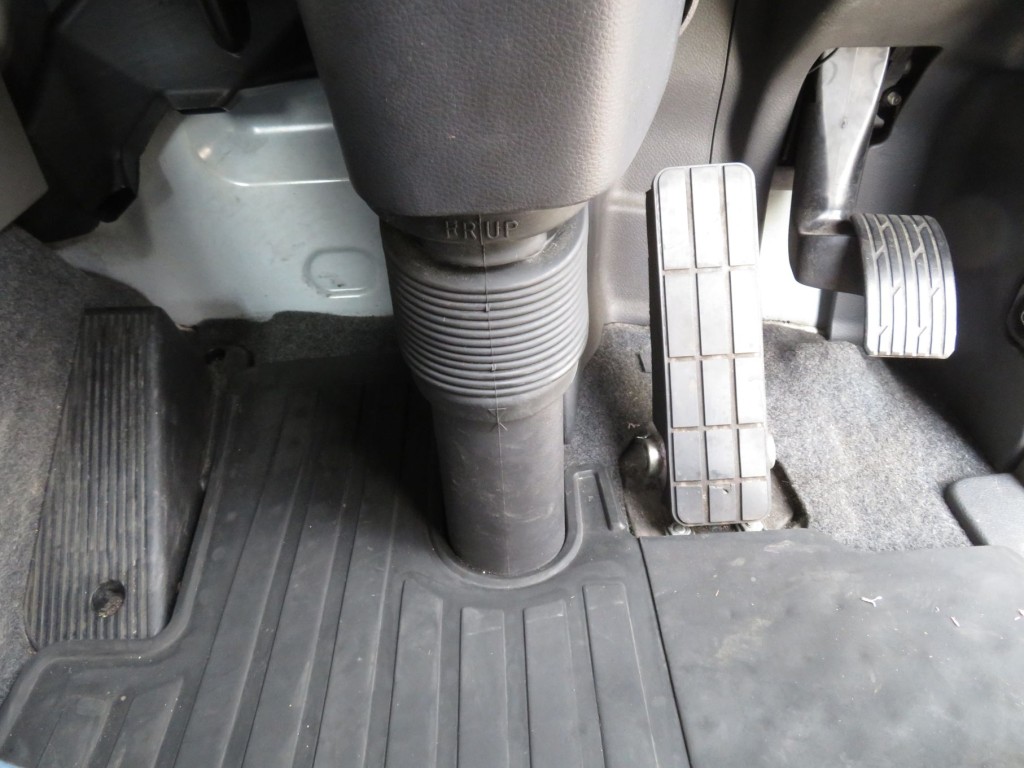 UDトラックス クオン 2PG-GK5AABの写真24