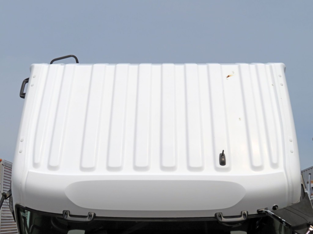 UDトラックス クオン 2PG-GK5AABの写真26