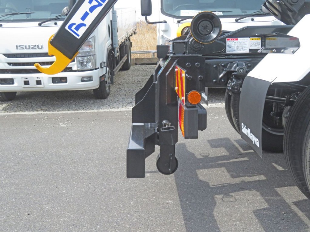 三菱 ファイター 2KG-FK62F(2WD)の写真8