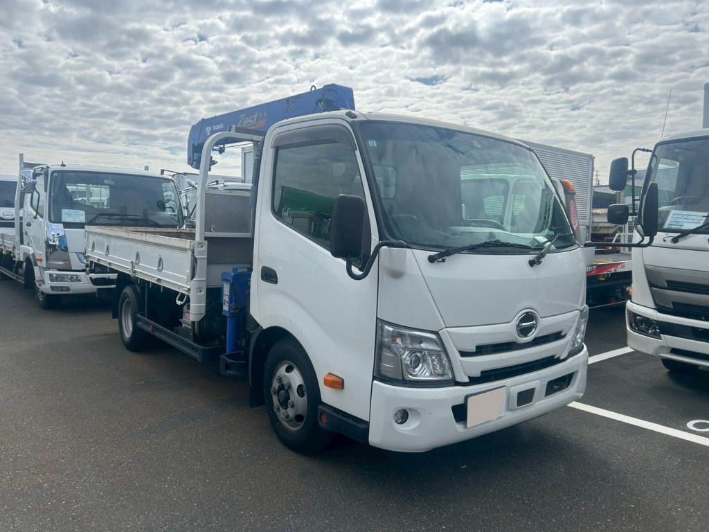 日野 デュトロ 2RG-XZU712M(2WD)の写真1