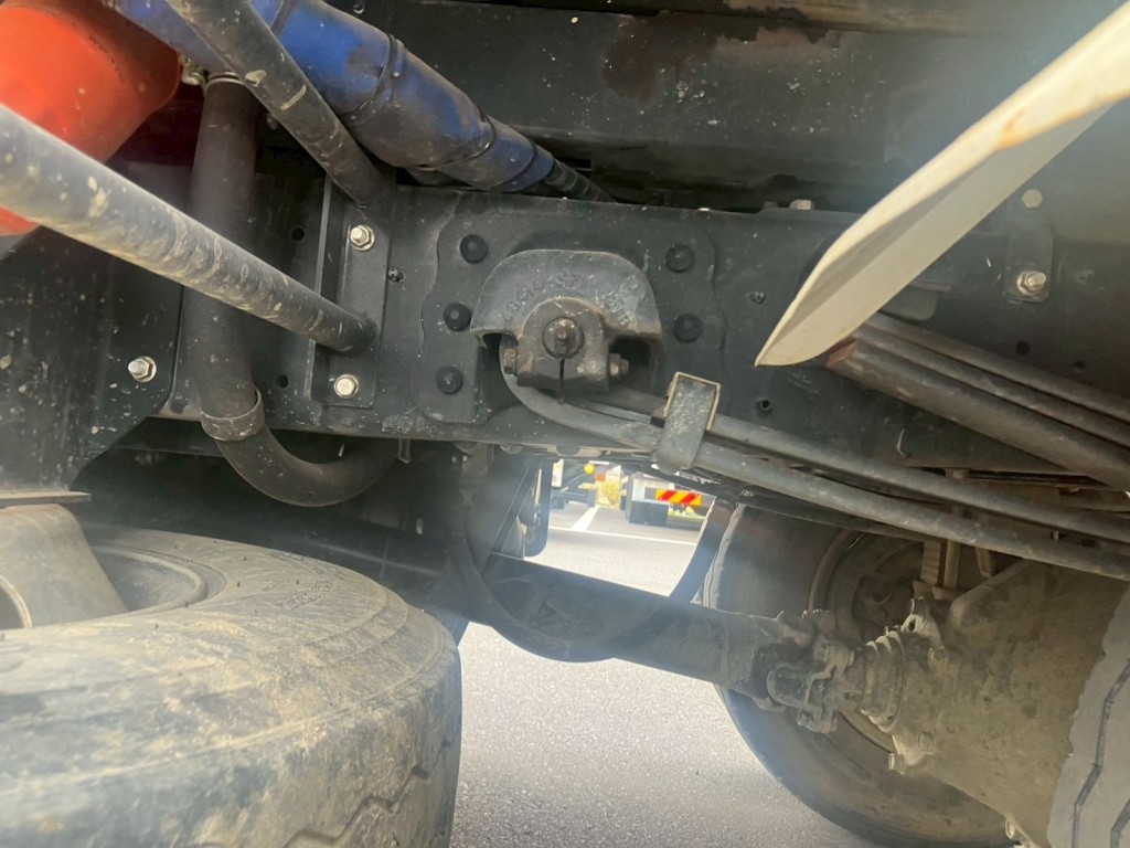 日野 デュトロ 2KG-XZU700X(2WD)の写真6