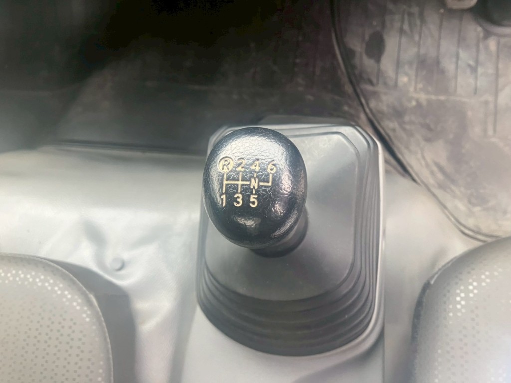 日野 デュトロ 2KG-XZU700X(2WD)の写真11