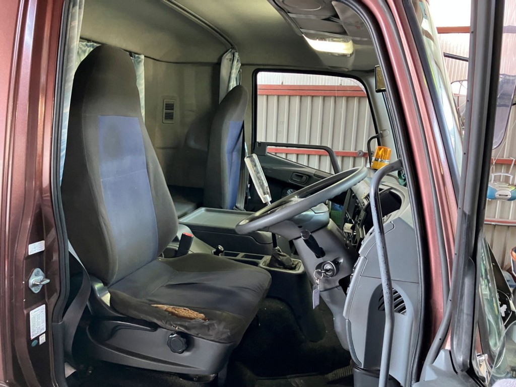 三菱 ファイター QKG-FK62FZの写真5