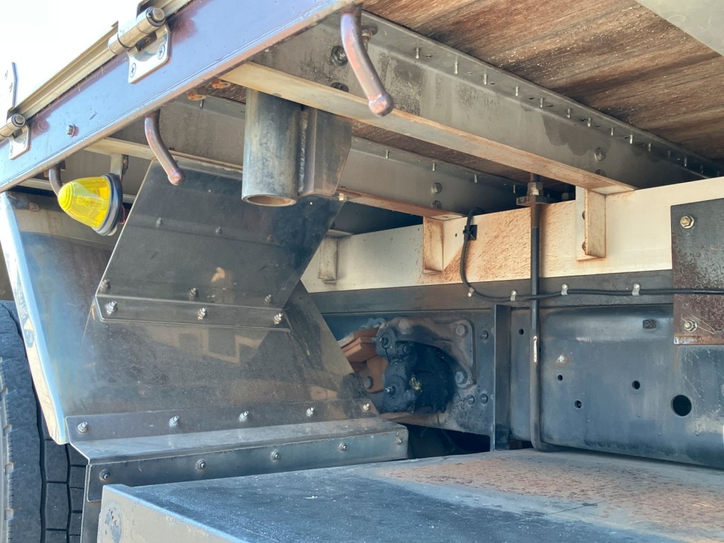 三菱 ファイター QKG-FK62FZの写真6