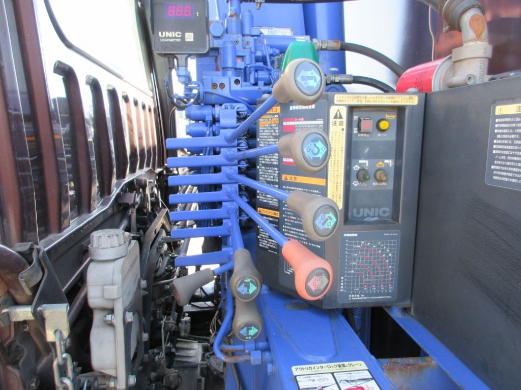 クレーンの操作レバーです。|三菱 ファイター QKG-FK62FZの写真12