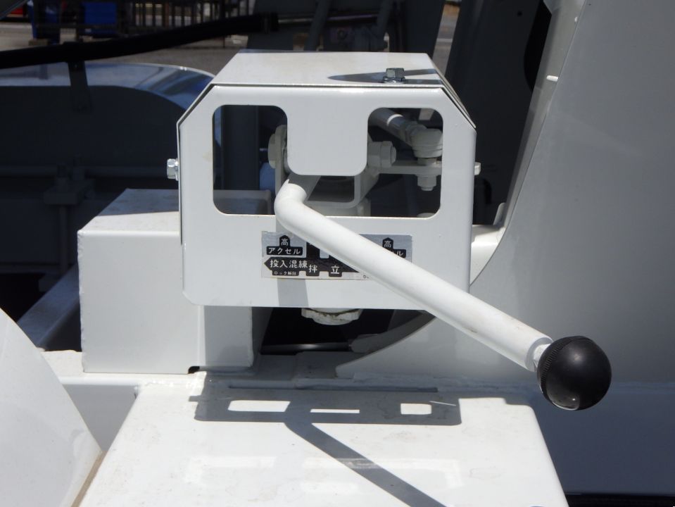 三菱 ファイター 2KG-FK72F(2WD)の写真14