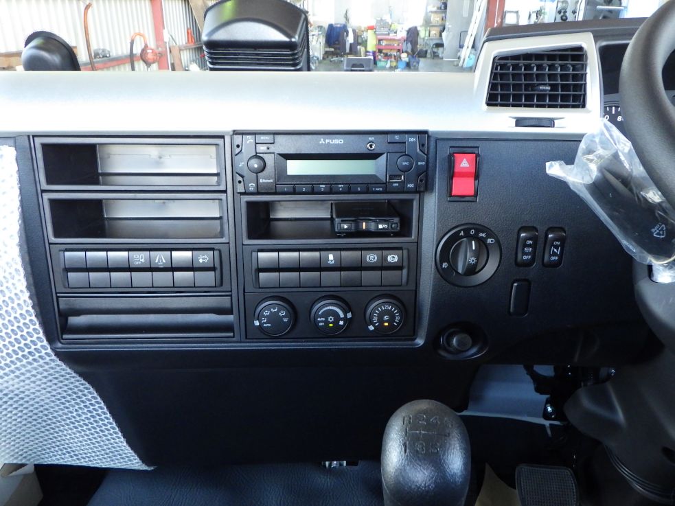 三菱 ファイター 2KG-FK72F(2WD)の写真21