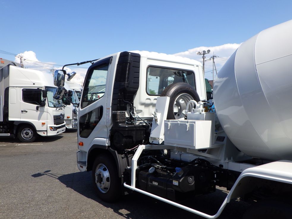 三菱 ファイター 2KG-FK72F(2WD)の写真36