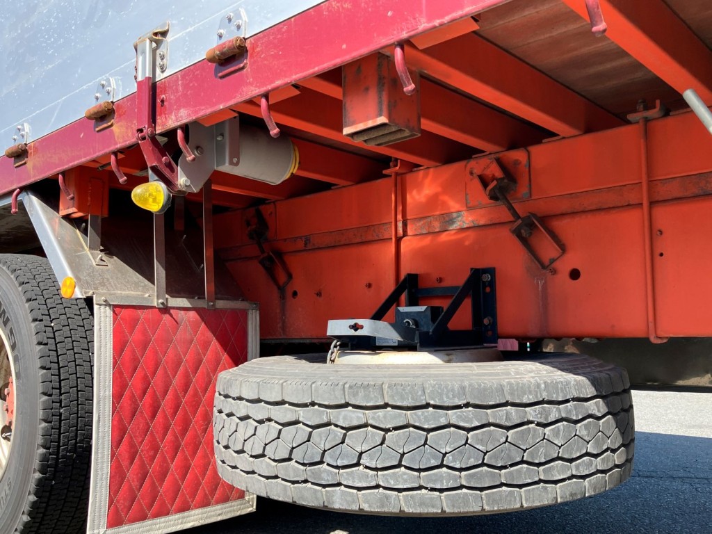 いすゞ ギガ 2PG-CYZ77Cの写真7