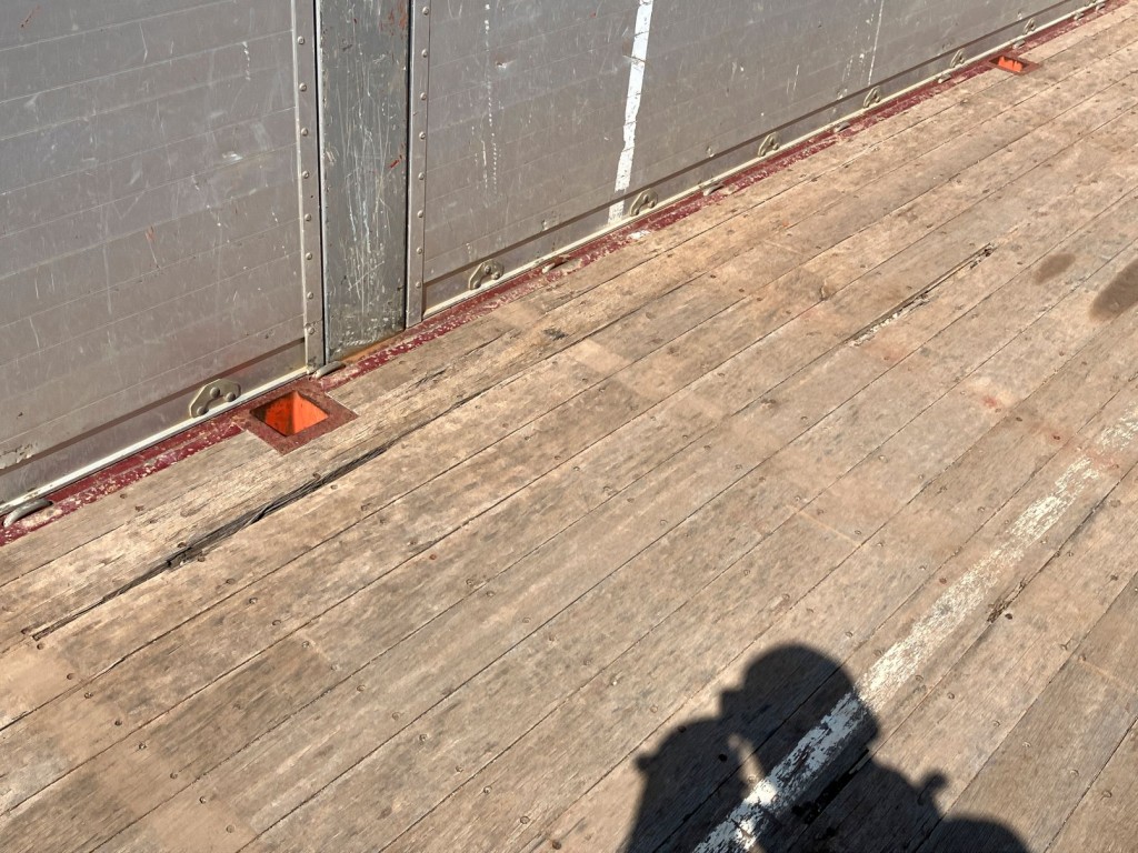 いすゞ ギガ 2PG-CYZ77Cの写真11