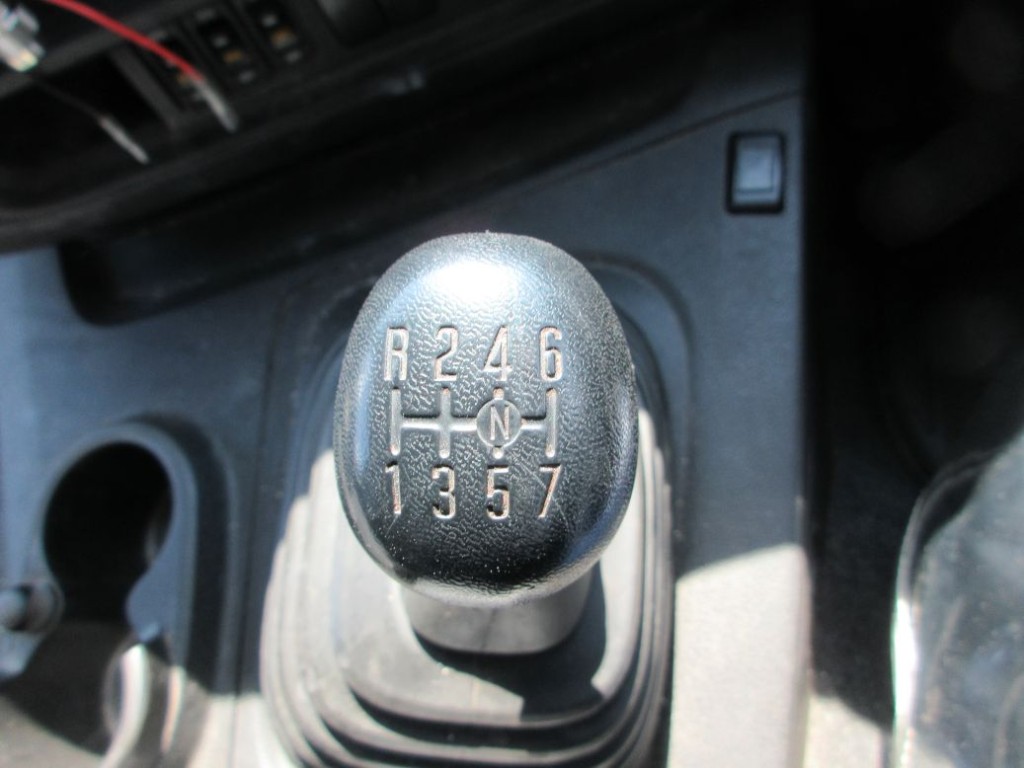 MT7速です。|いすゞ ギガ 2PG-CYZ77Cの写真17