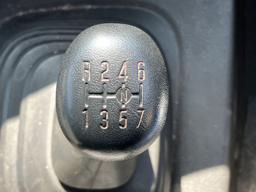 いすゞ ギガ 2PG-CYZ77Cの写真19