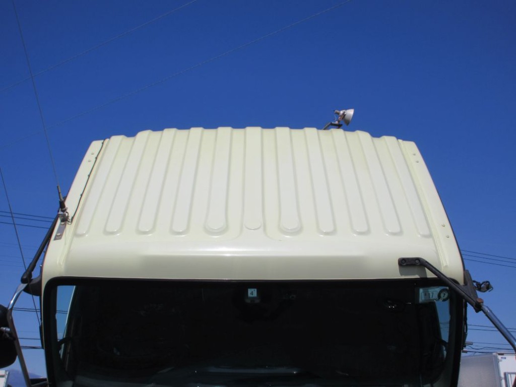 いすゞ ギガ 2PG-CYZ77Cの写真19