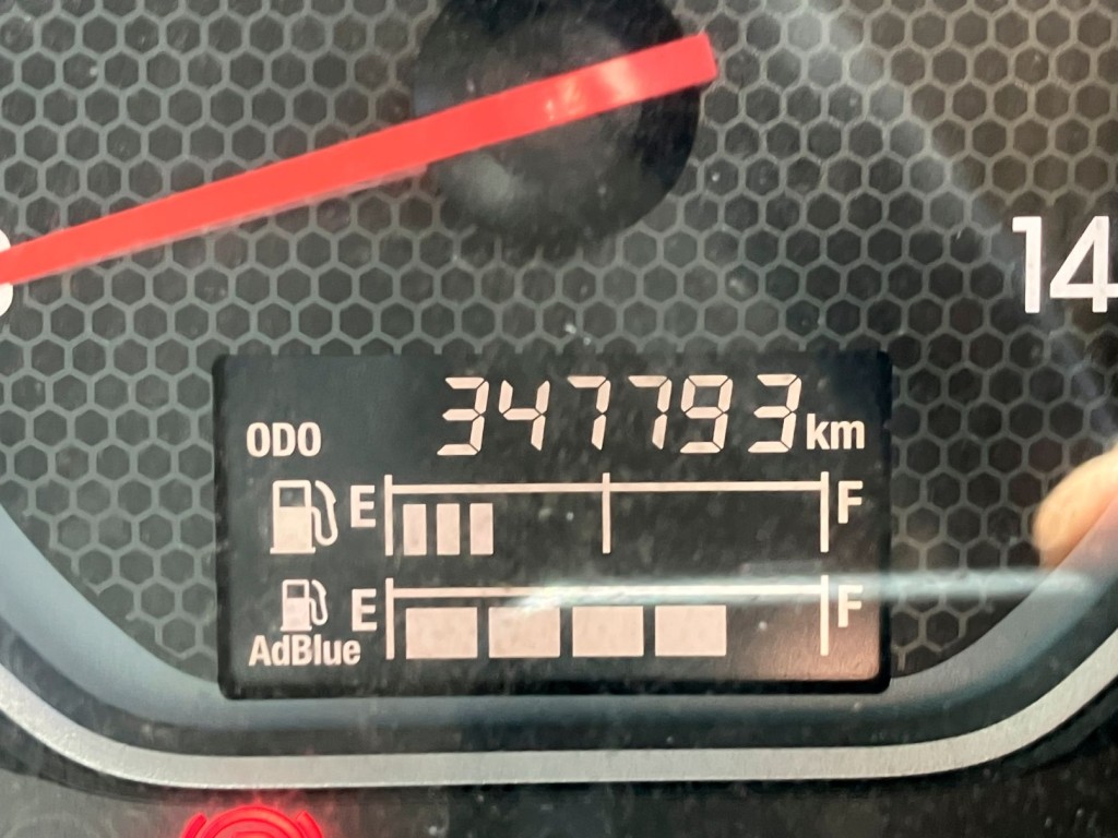 いすゞ ギガ 2PG-CYZ77Cの写真20