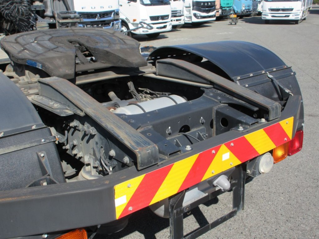 シャーシの状態です。|日野 プロフィア QPG-SH1EDDGの写真7