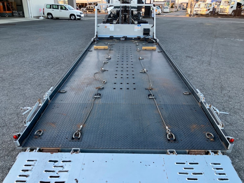 いすゞ エルフ 2RG-NPR88AN(2WD)の写真7