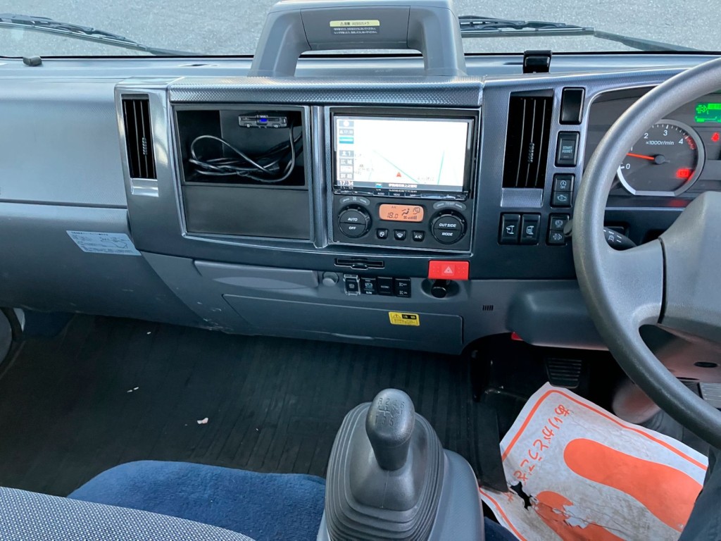 いすゞ エルフ 2RG-NPR88AN(2WD)の写真16