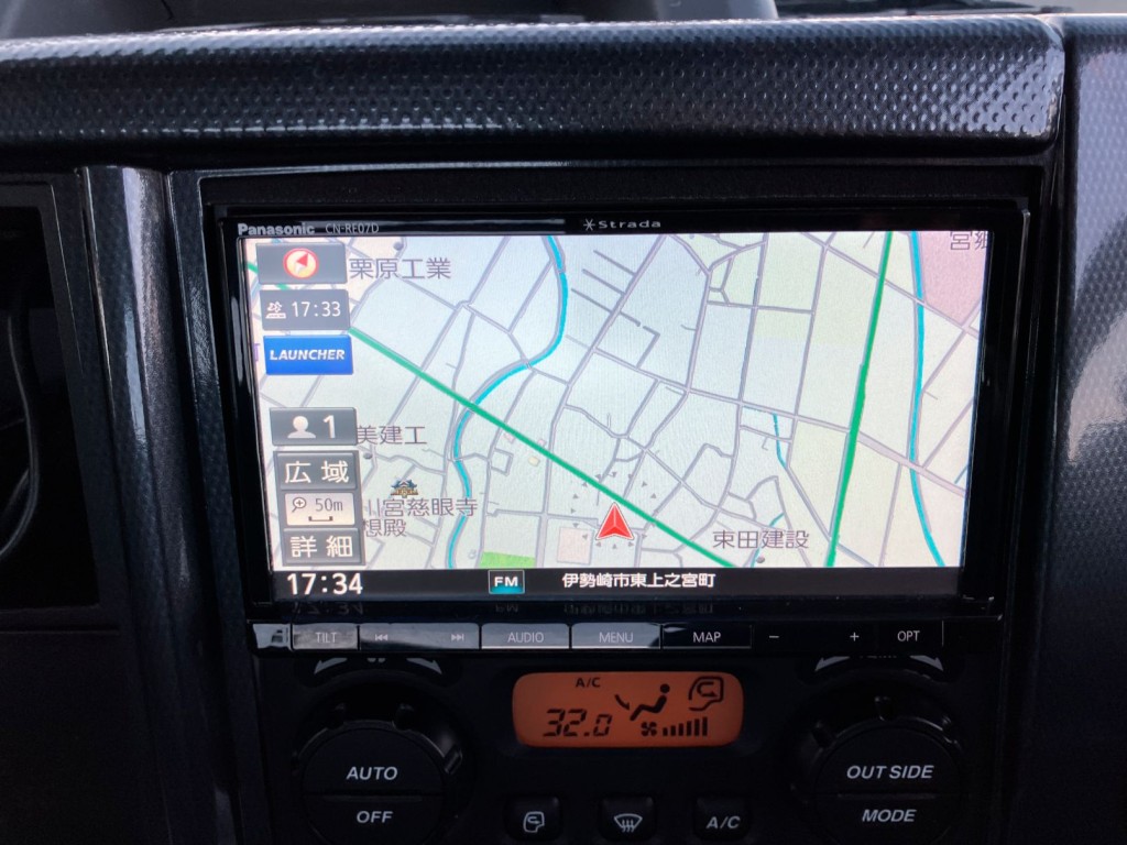 いすゞ エルフ 2RG-NPR88AN(2WD)の写真17