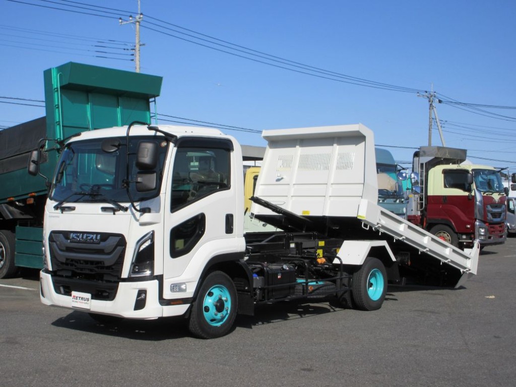 いすゞ フォワード 2PG-FRR90S3(2WD)の写真1