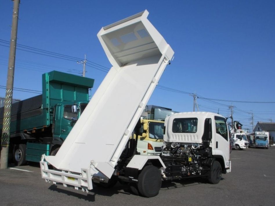 いすゞ フォワード 2PG-FRR90S3(2WD)の写真4