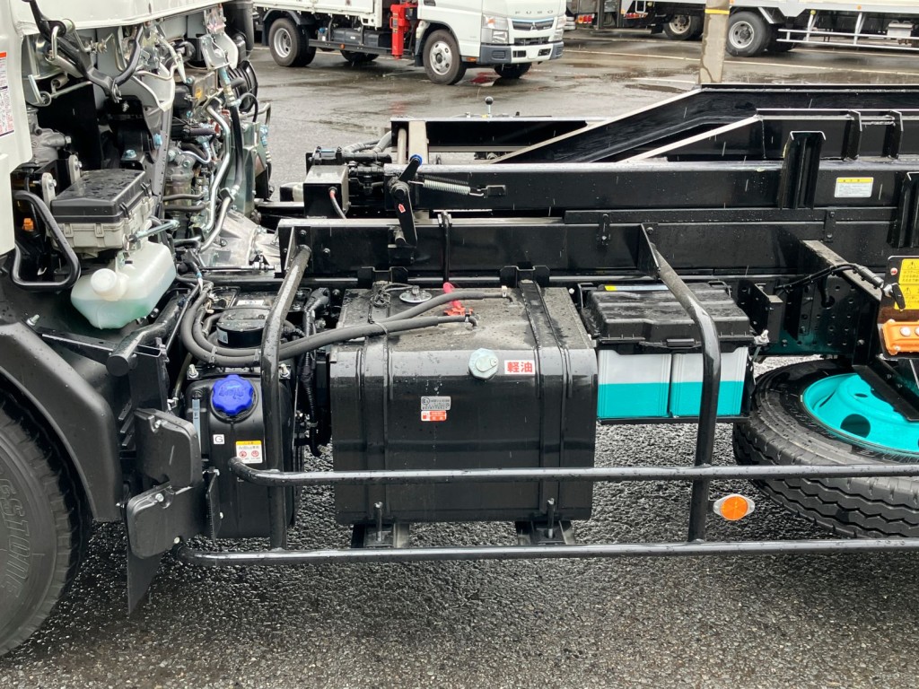 いすゞ フォワード 2PG-FRR90S3(2WD)の写真13