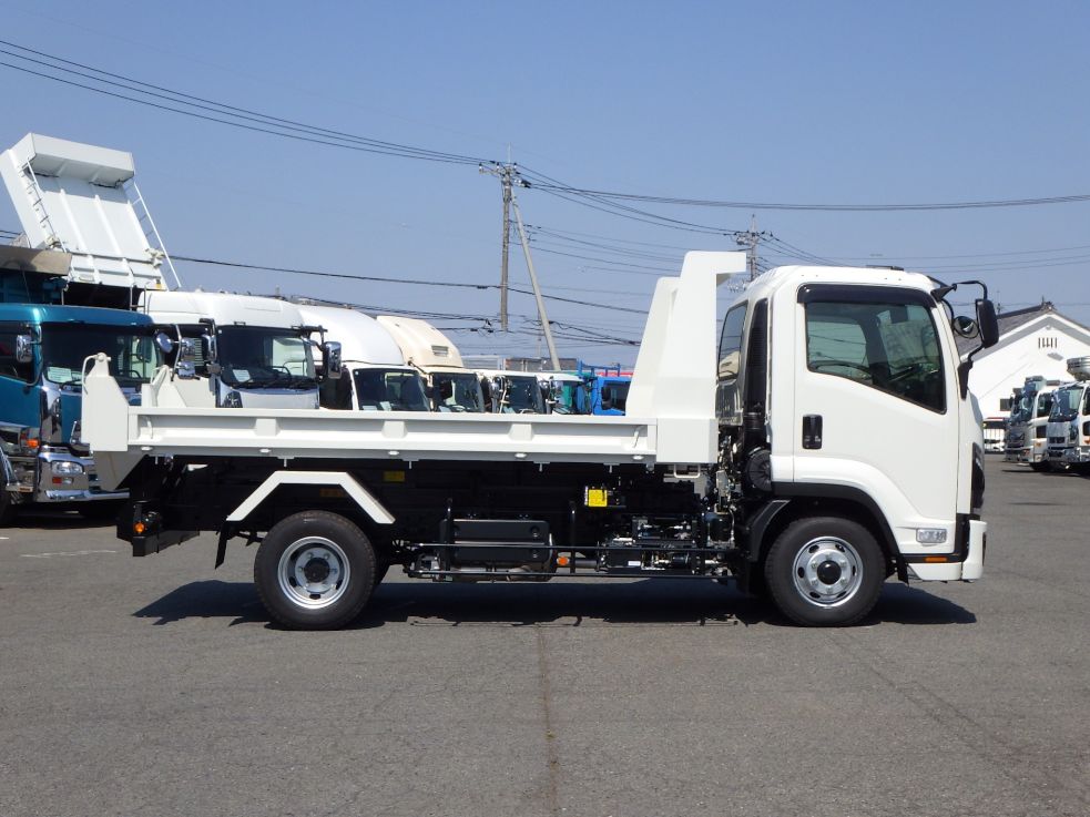 いすゞ フォワード 2PG-FRR90S3(2WD)の写真34