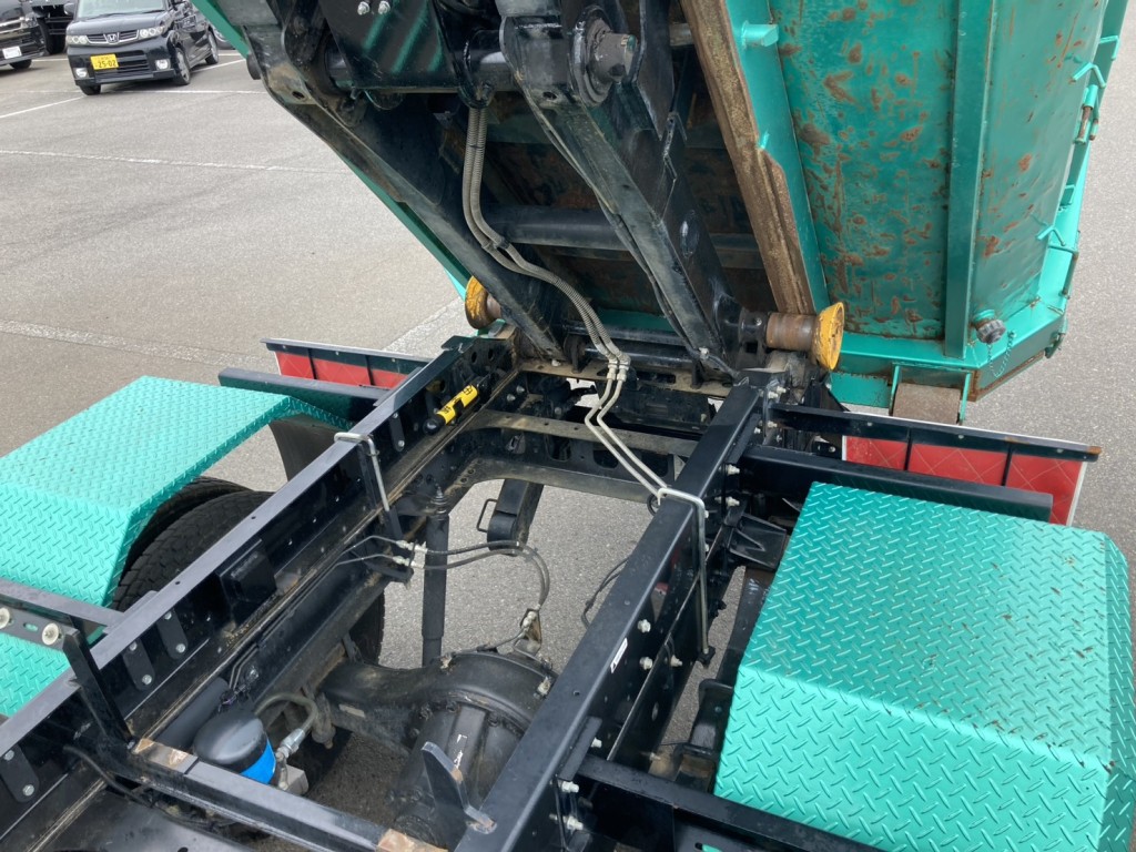 シャーシ周りの状態です。|日野 レンジャー 2KG-FD2ABA(2WD)の写真28