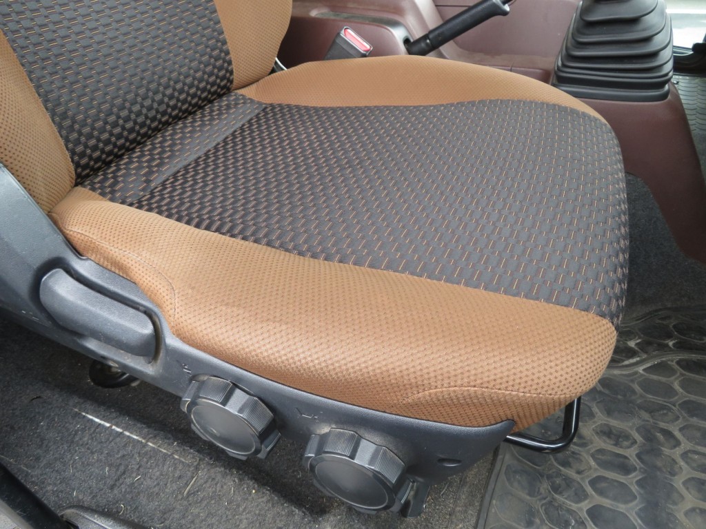 日野 レンジャー 2KG-GK2ABAの写真35