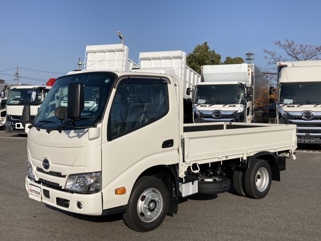 未使用日野のショート平ボデーです。|日野 デュトロ 2KG-XZC605M(2WD)の写真1