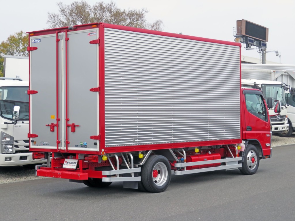 三菱 キャンター 2RG-FEAV0(2WD)の写真4