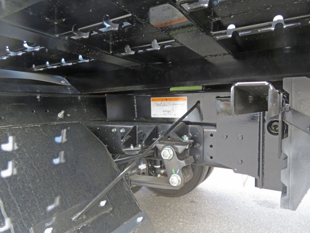 三菱 キャンター 2RG-FEB80(2WD)の写真5