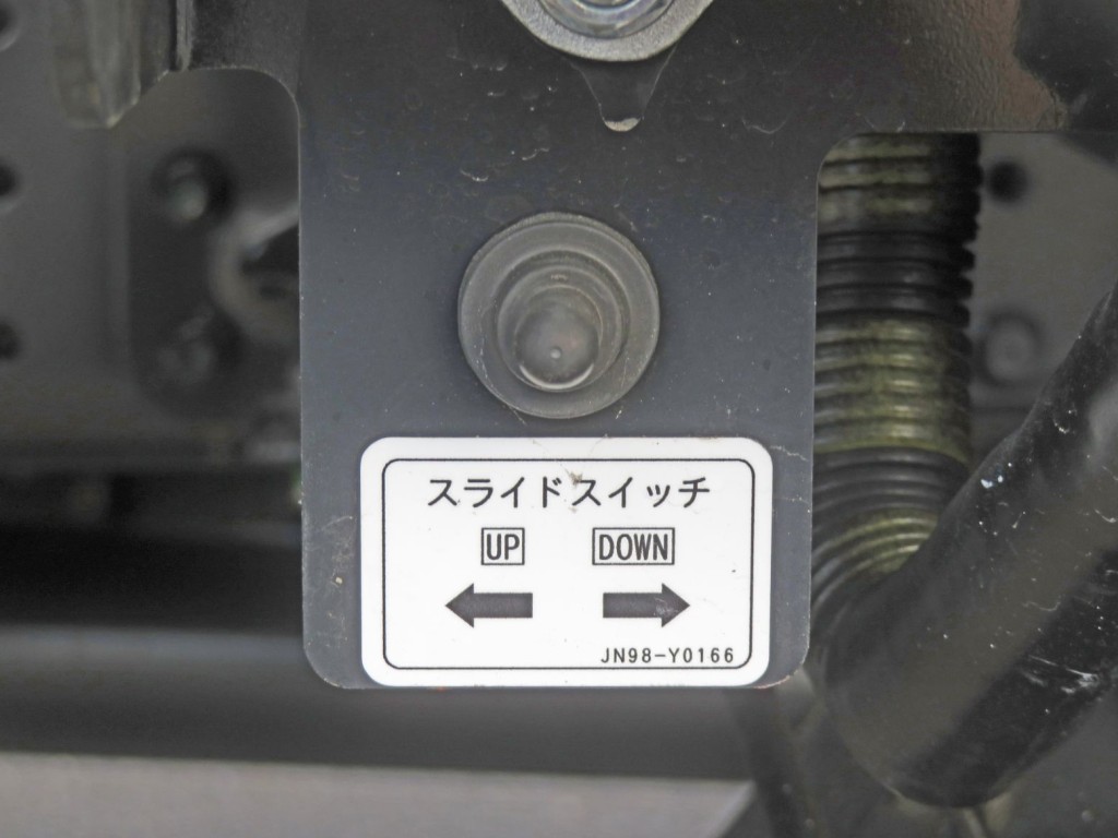 三菱 キャンター 2RG-FEB80(2WD)の写真16