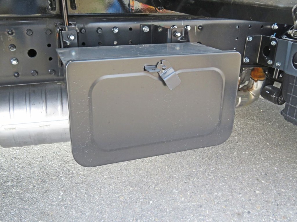 三菱 キャンター 2RG-FEB80(2WD)の写真17