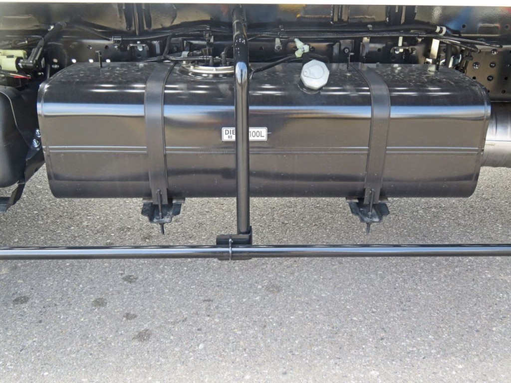 三菱 キャンター 2RG-FEB80(2WD)の写真19