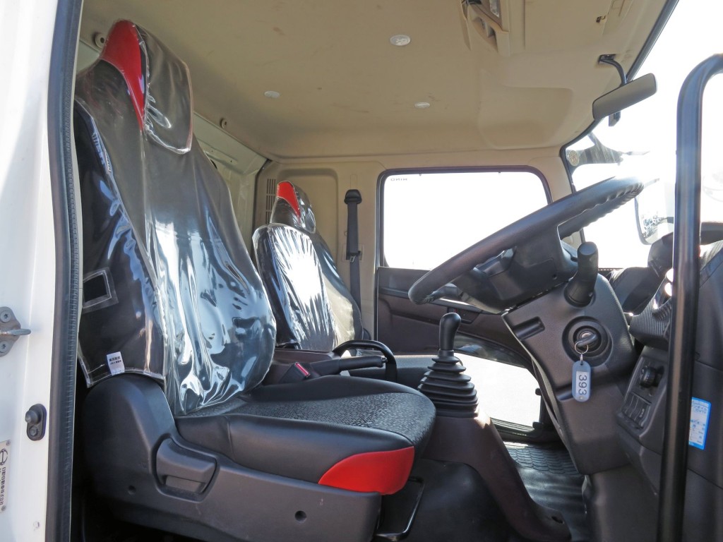 日野 レンジャー 2KG-FD2ABA(2WD)の写真7