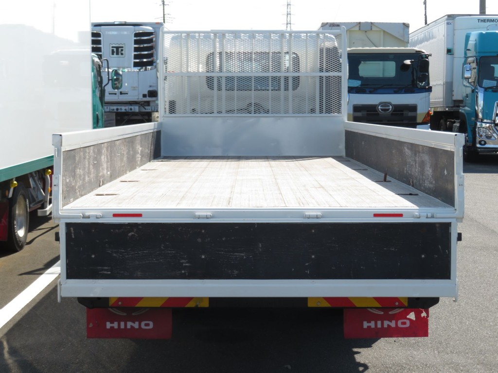 日野 レンジャー 2KG-FD2ABA(2WD)の写真9