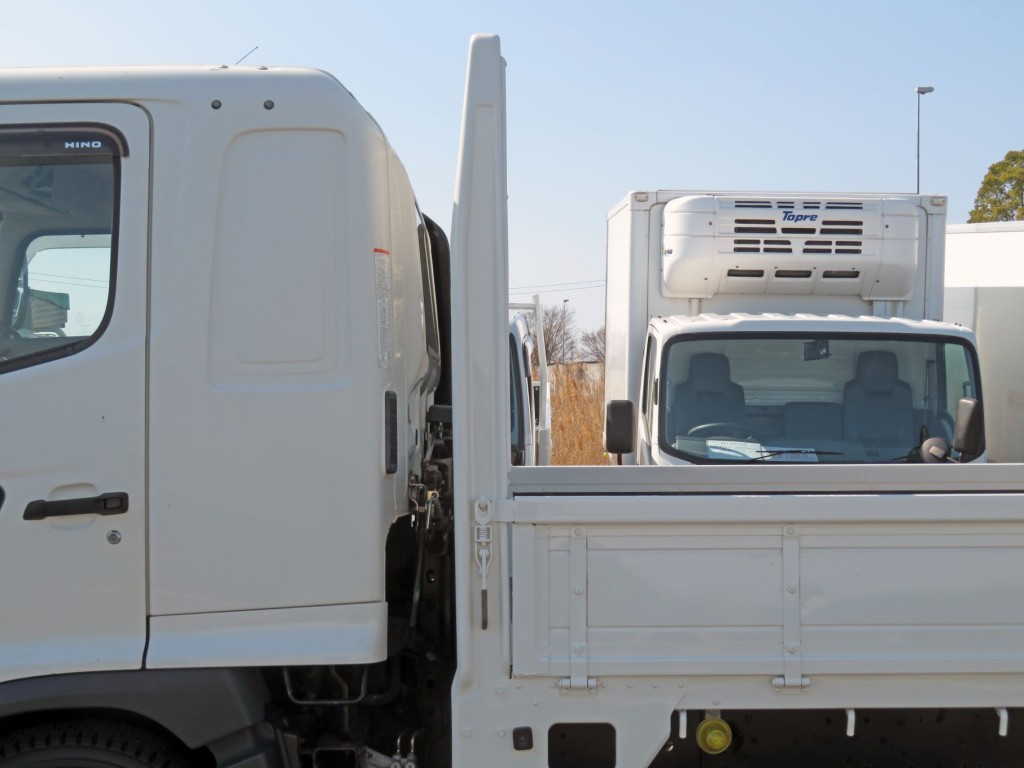 日野 レンジャー 2KG-FD2ABA(2WD)の写真18